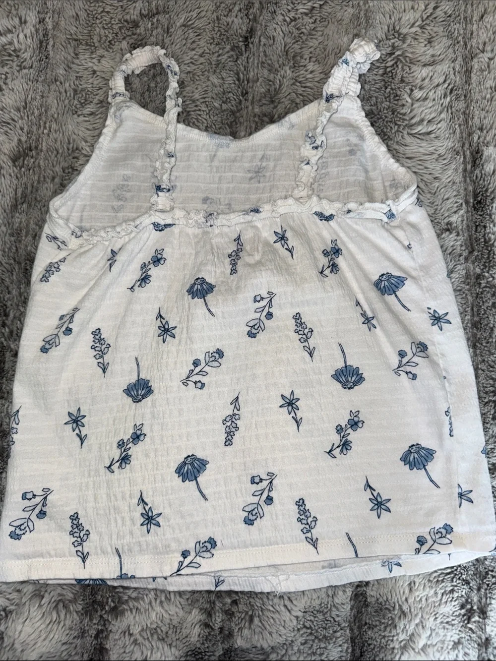 Girls Outfit Bundle Old Navy NWT Denim Shorts (10 Slim) + 2 Tops (10/12)